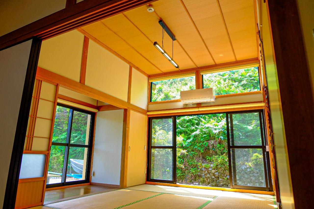 四万十川まで歩いて行ける 一棟まるっと貸し切りの宿 Gu Shimanto  Exterior foto